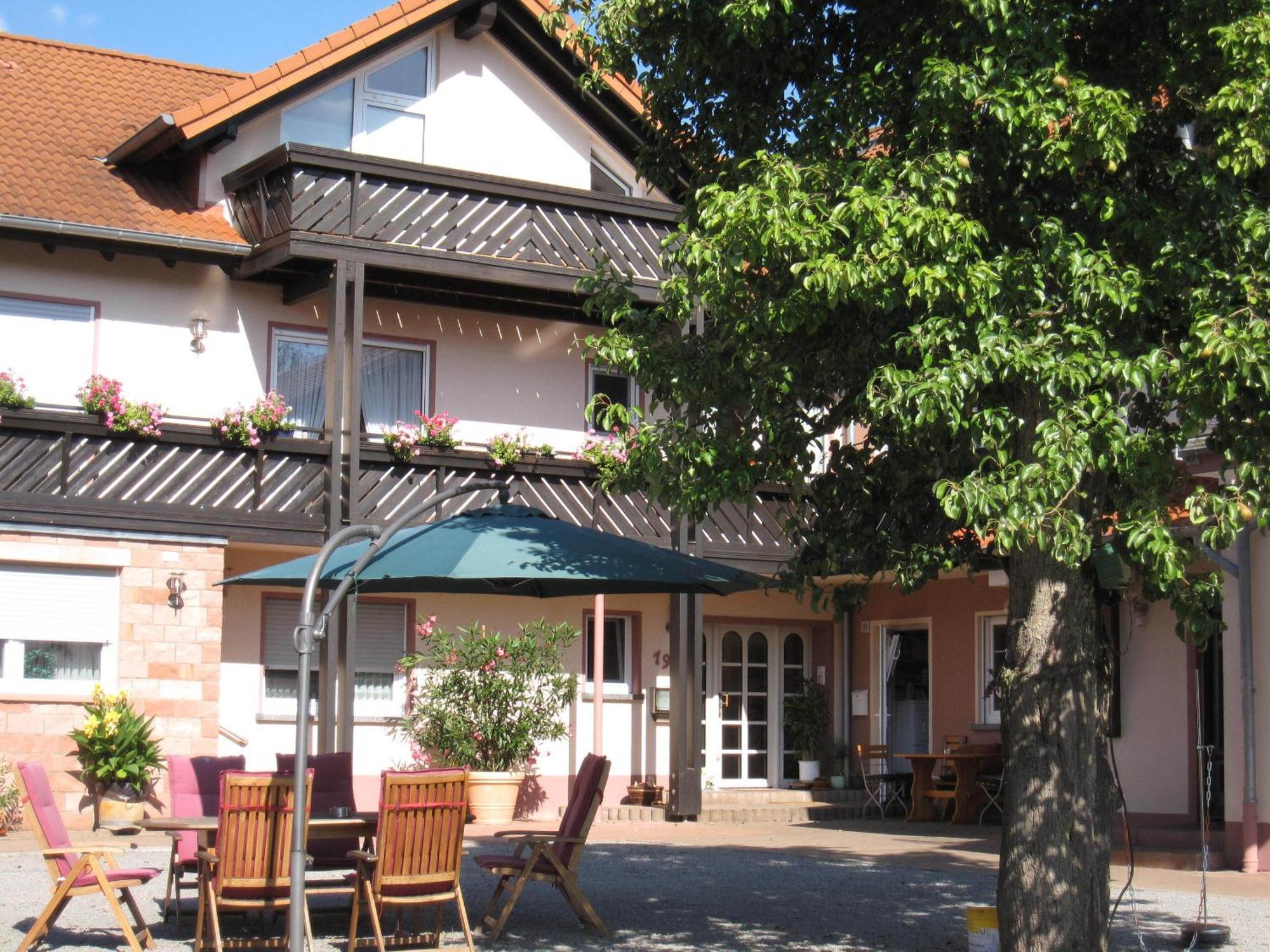 Schwedelbach Gaestehaus Birnbaumhof מראה חיצוני תמונה